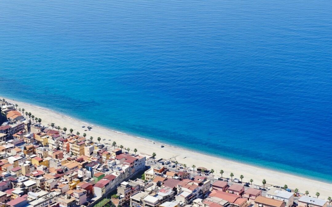 Diamante Calabria spiagge: panoramica del mare per le prossime vacanze