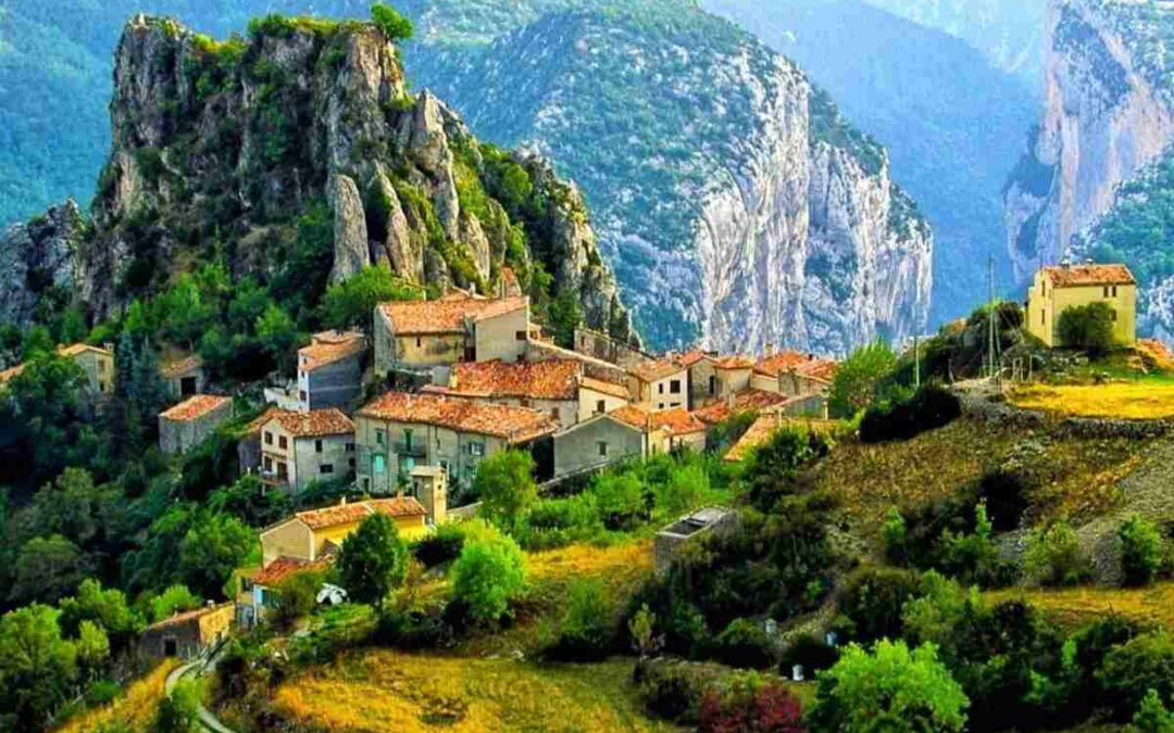 Uno dei gioielli più importanti del nostro Paese: Rocchetta Nervina