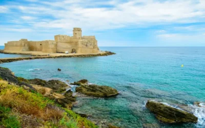 Le Castella, il più celebre dei forti della Calabria: oltre 2500 anni di storia per diventare un luogo memorabile